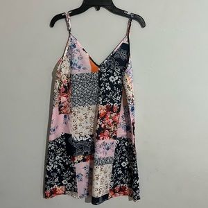 Slip dress with floral patterns